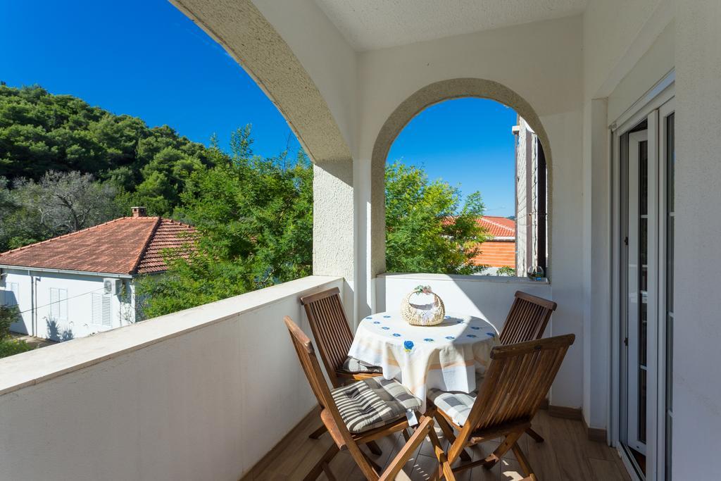 Villa Mirjana 로푸드 객실 사진