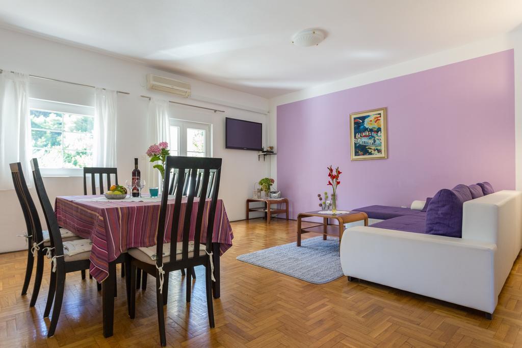 Villa Mirjana 로푸드 외부 사진