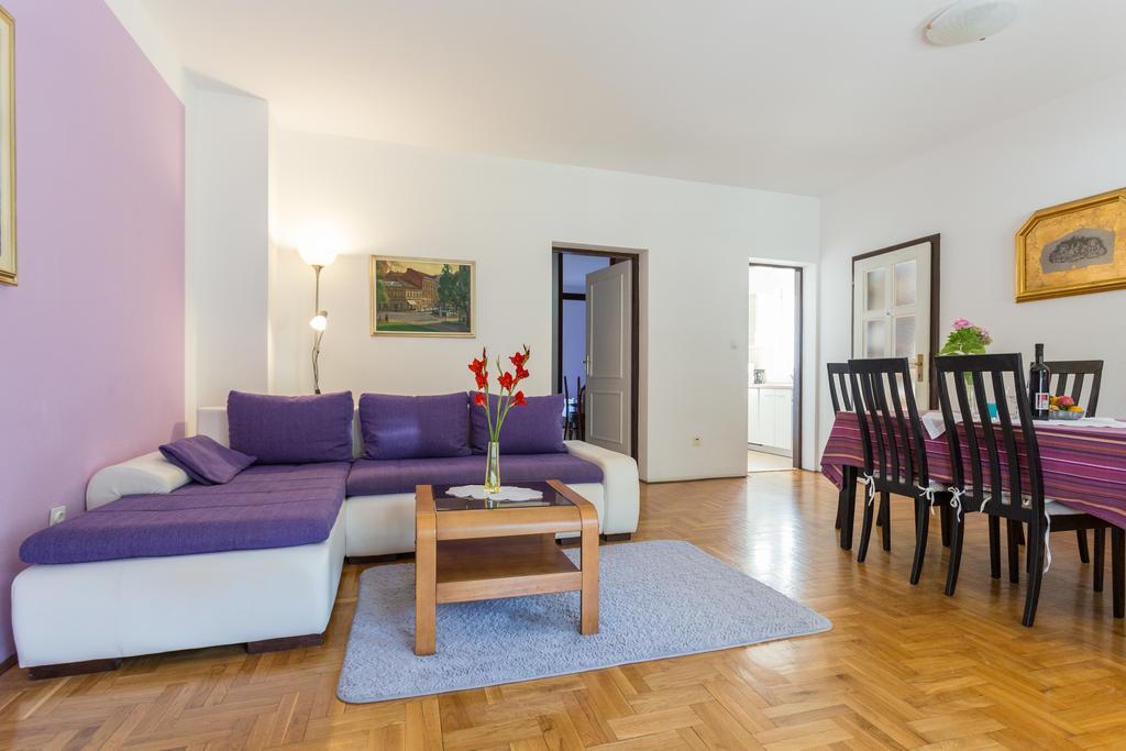 Villa Mirjana 로푸드 외부 사진